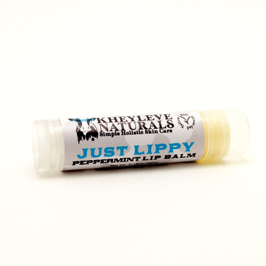 Our beloved Lippy is now available with peppermint flavored oil! This organic Peppermint Lippy is made with organic flavored oil to add a minty fresh feel to your lips